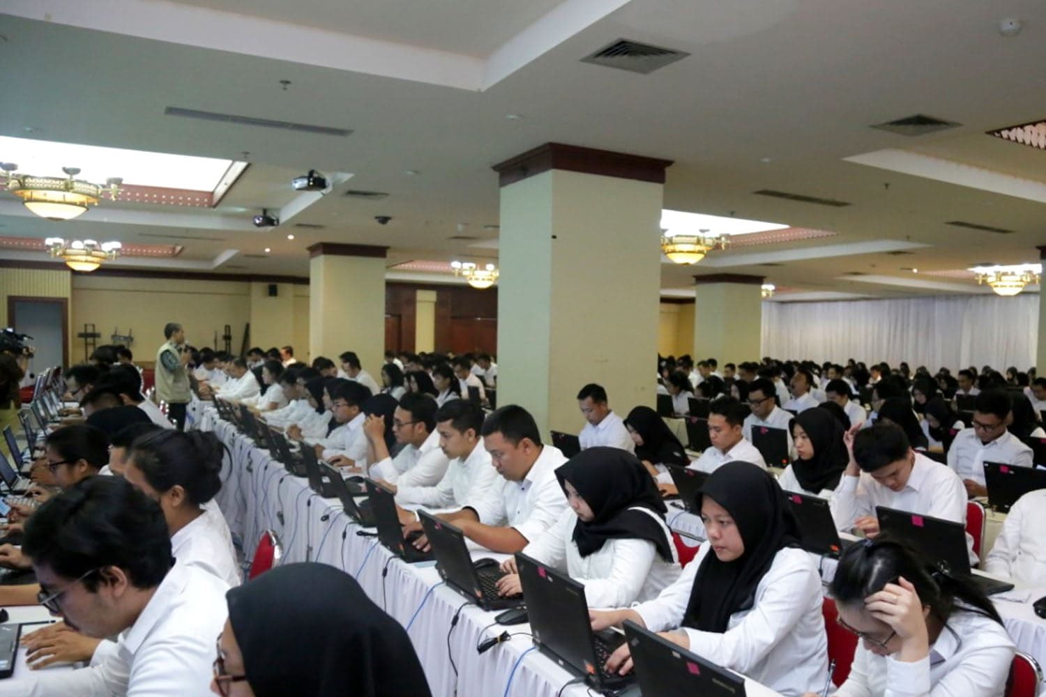Pemerintah Buka 690 Ribu Formasi CPNS Lulusan Baru