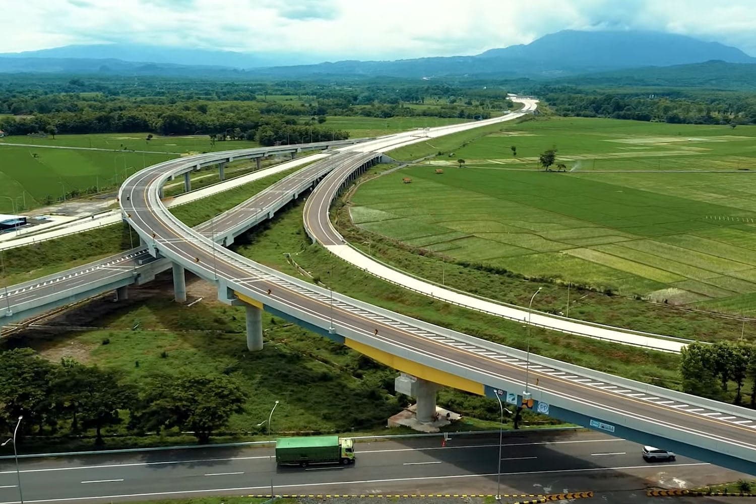 Akhir Februari 2023, Target Operasi Jalan Tol Cisumdawu
