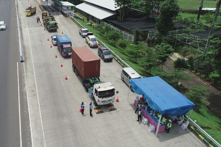 Truk ODOL Dilarang Melintasi Tol Tanjung Priok-Bandung