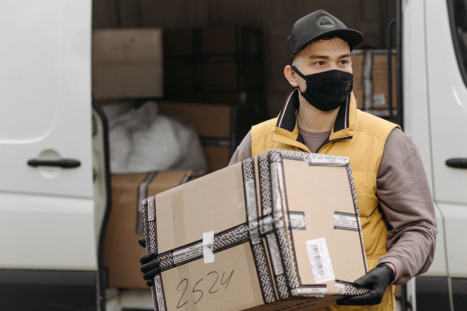 Tips Aman Kirim Barang Selama PPKM Berlangsung